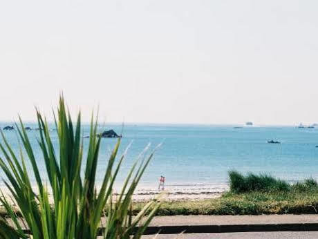 The Samares Coast Hotel & Apartments Saint Helier ภายนอก รูปภาพ